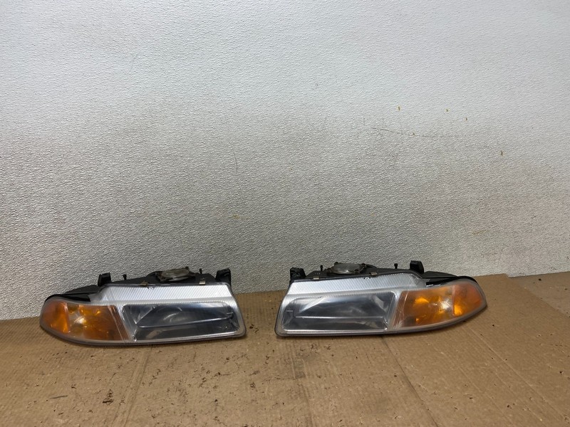 1995 to 2000 Dodge Stratus Left+Right Halogen Headlights AA7104 DW