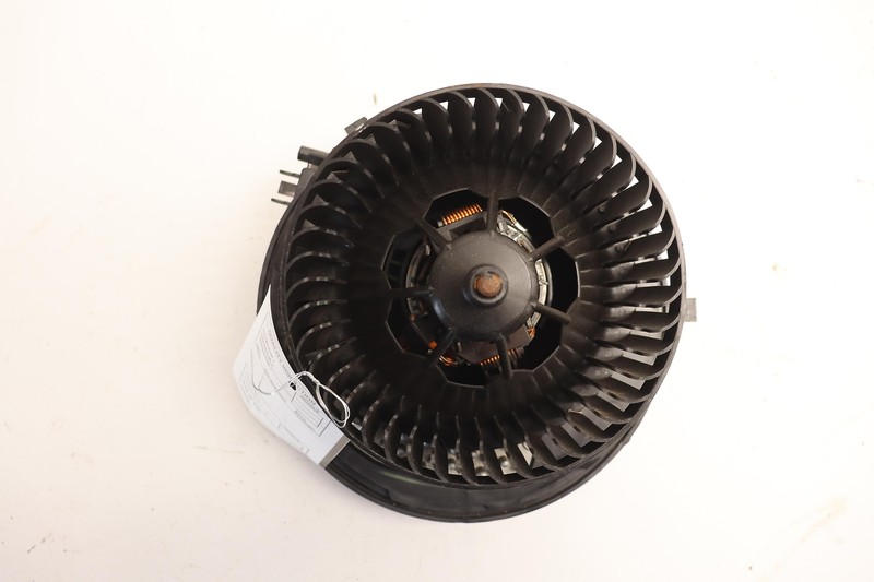 2019-2021 JETTA EXCEPT GLI AC A/C AIR CONDITION HEATER BLOWER MOTOR OEM