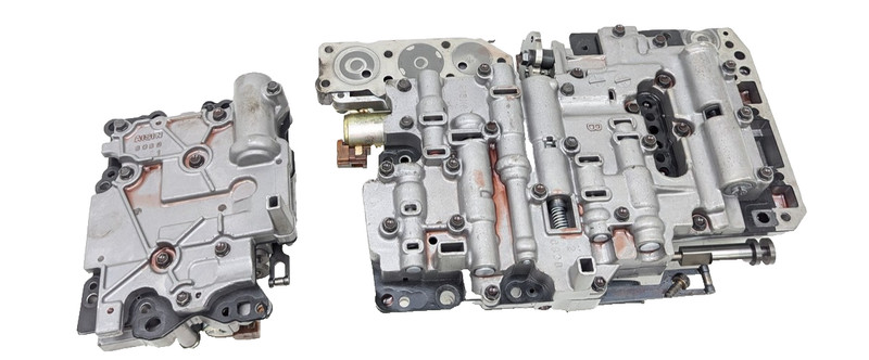 1990-1995 Toyota 4Runner 2nd Gen Transmission Valve Body OEM SR5 V6