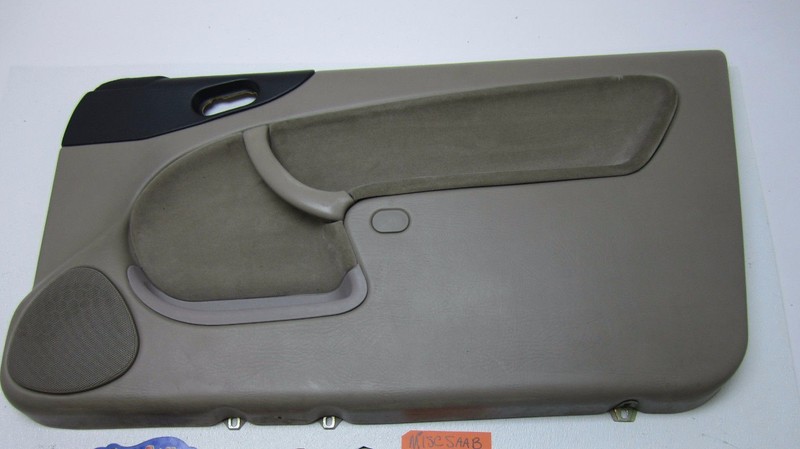 DOOR PANEL TRIM ARM REST TAN PASSENGER SIDE RH RIGHT 95-98 SAAB 900 CONVERTIBLE