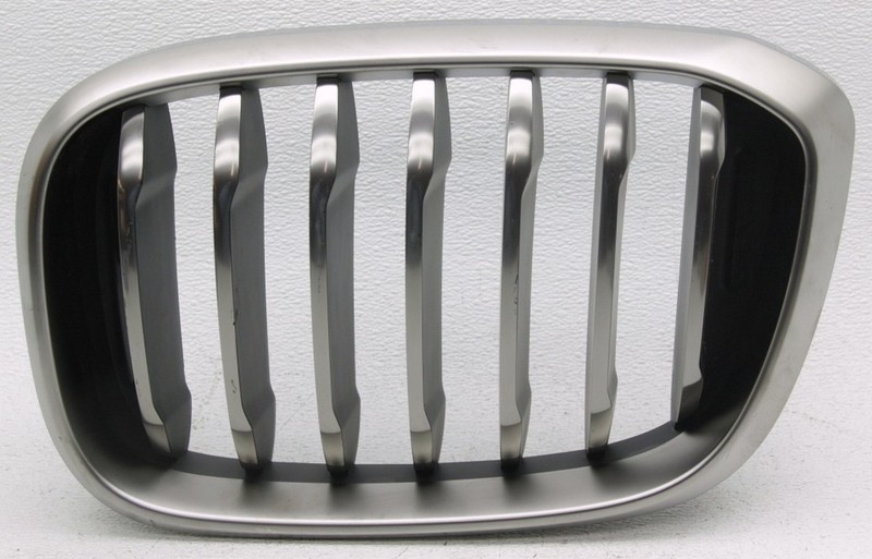 OEM Left Driver Side Grille For BMW X3 X4 Matte Chrome 51-13-7-464-921-05