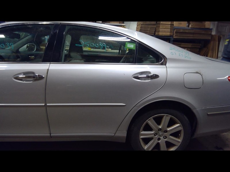 Driver Left Rear Side Door Fits 07-12 LEXUS ES350 1528635