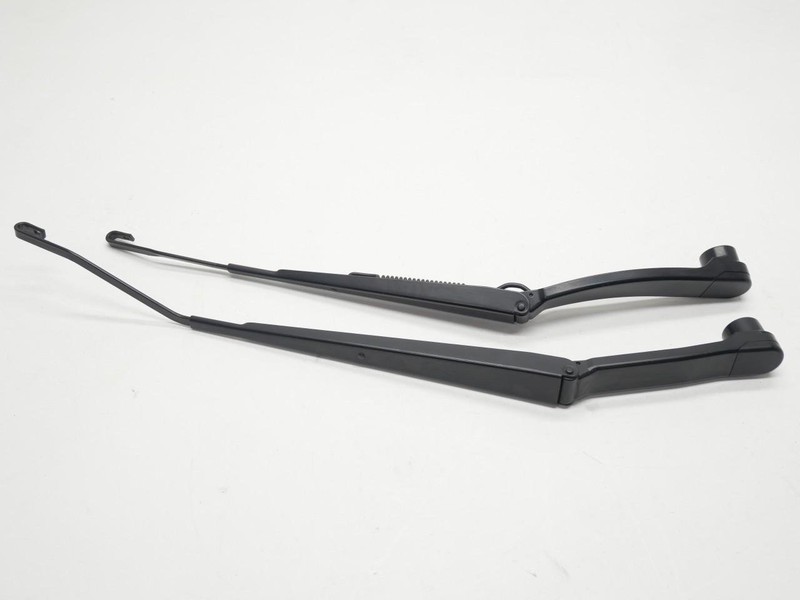 13-20 Subaru BRZ FR-S 86 Left LH and Right RH Windshield Wiper Arm Pair (2) OEM