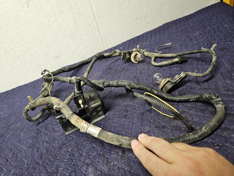 2003 Ford E350 Signal Harness Light Front E250