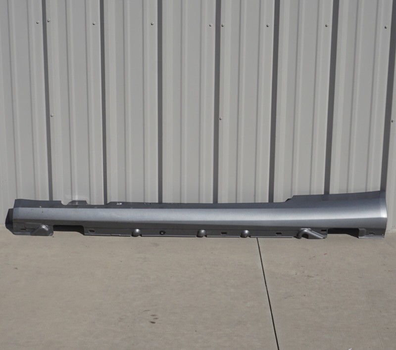 11-17 Mercedes E350 E500 Convertible Base Left Side Rocker Panel Side Skirt