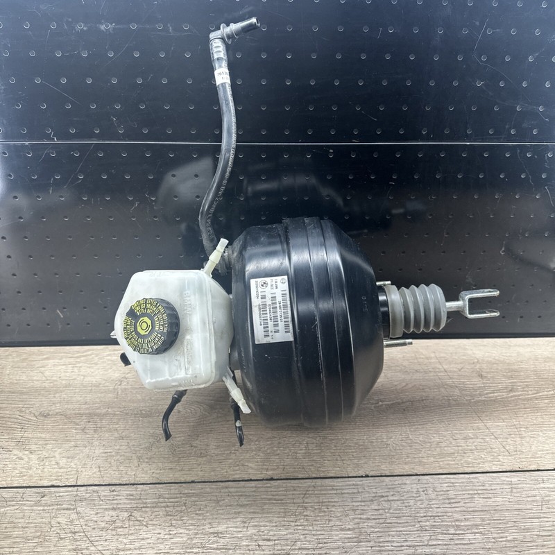 12-20 OEM BMW F22 F23 F30 F32 F36 Power Brake Booster Master Cylinder Assembly