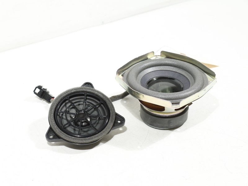 2017-2023 Audi Q7 4M Front LEFT / RIGHT Door Speakers Bose Sub OEM 82K
