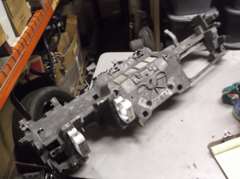 2008 Cadillac CTS 4 25862315 CARRIER ASM-I/P AM60B *FREE SHIPPING*