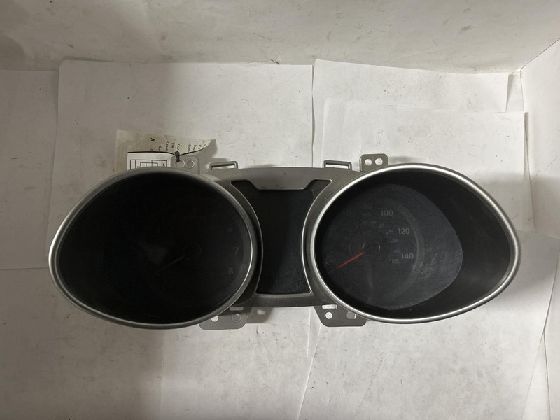 2017 VELOSTER Speedometer 67k miles w/navigation 940312V201 OEM 17