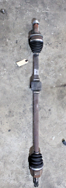 2012-2017 Hyundai Veloster Axle Shaft Front Right Passenger Cv C/v U8P68