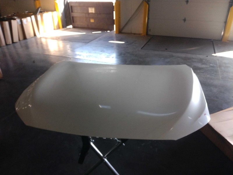 2021 Toyota Avalon OEM Hood Panel White 4DR Sedan Used 29K Miles