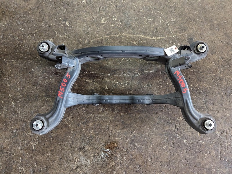 Rear Crossmember 2018 Mercedes CLA250 2463504701 2014 2015 2016 2017 2019