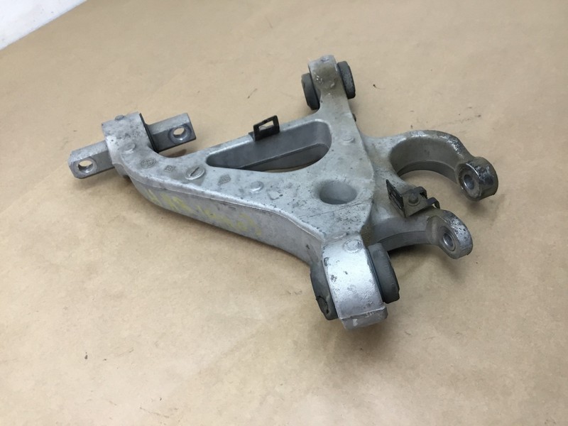 11-12 Fisker Karma 2012 Rear Left Driver Lower Control Arm Support ;:Y