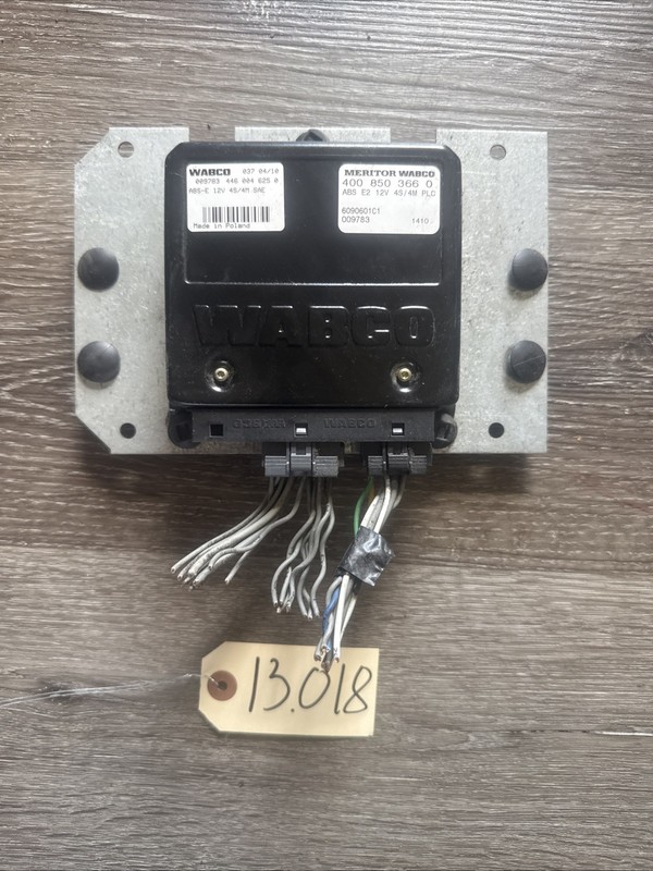 INTERNATIONAL BRAKE CONTROL MODULE 6090601C1 , MERITOR WABCO 4008503660