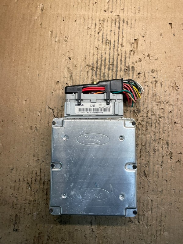 1992 Ford Ranger 2.3L Engine Control Module ECU ECM u9082 DG