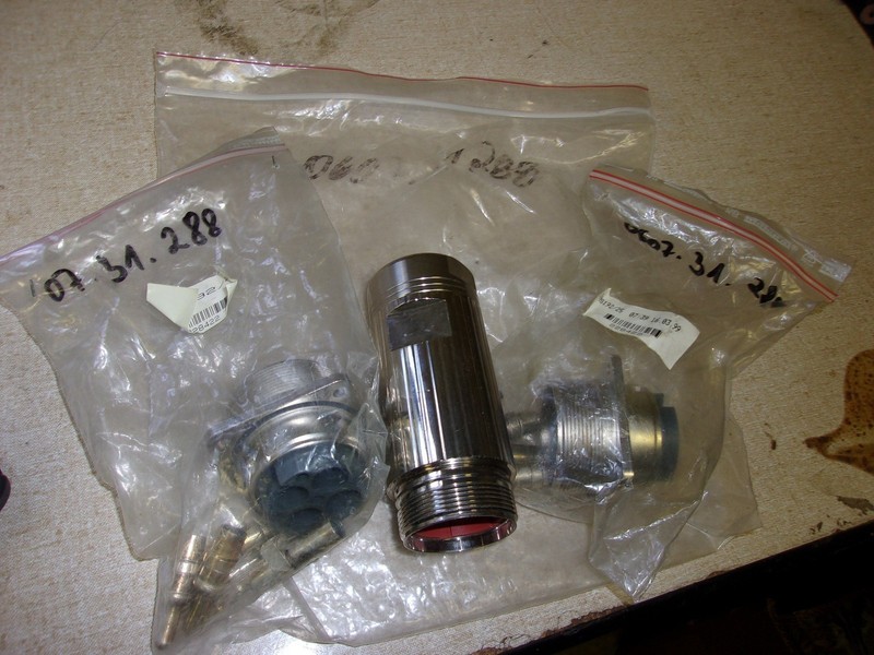 Circular Connector Kit 0607.34.228 Kit 228422 *FREE SHIPPING*
