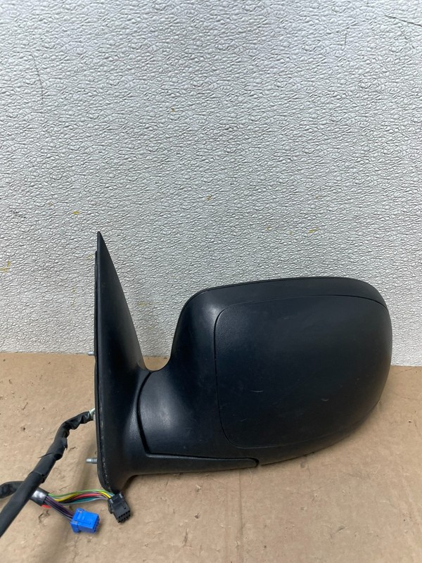 1999-2006 Chevrolet Silverado Suburban Turn Sgn Left Driver Mirror OEM W8910 DW