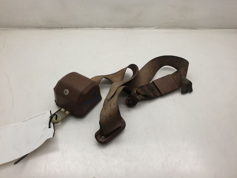 1985 TOYOTA PICKUP REGULAR CAB PASSENGER SIDE FRONT SEAT BELT ASSEMBLY