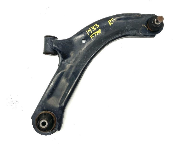 Right Passenger Side Front Lower Control Arm Fits 2007-2012 Nissan Versa 75511