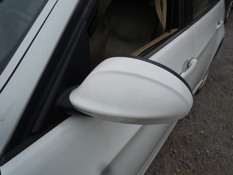 2006 06 BMW 325i Sdn Wgn Power Door Mirror Driver Left Auto Tilt Folding OEM 300