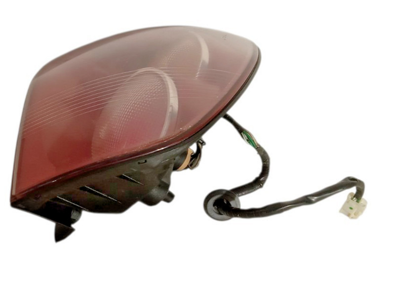 1999 2001 Lexus RX RX300 Right Passenger Rear Outer Tail Light OEM 8158148010
