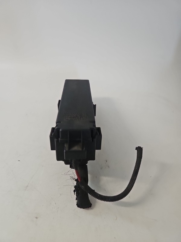 2006 Jeep Commander 4.7L Engine Bay Fuse Box OEM 56050783AD