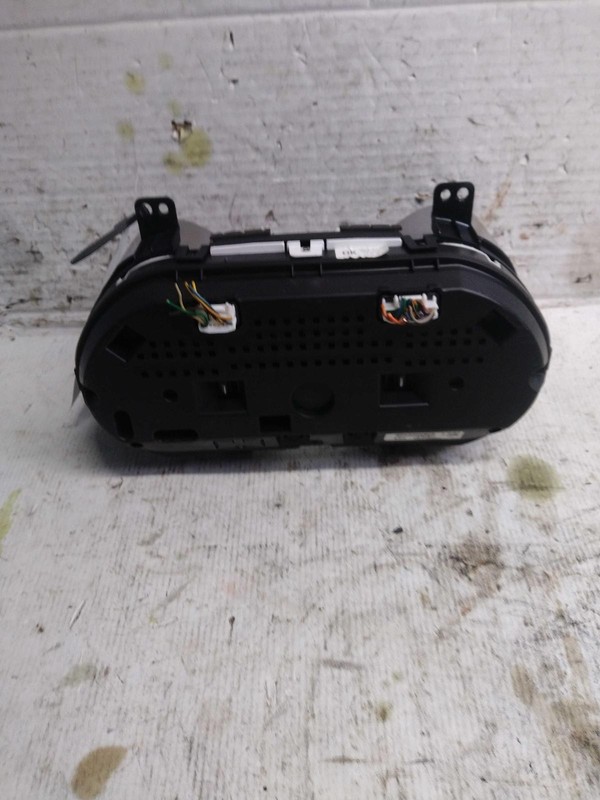 2015 Hyundai Tucson Speedometer Gauge OEM Brown 165K Mileage NJ25-21085-514990