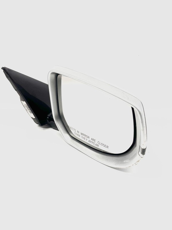 2016-2019 Cadillac XTS Passenger RH Manual Folding Door Mirror W/o Blind Spot
