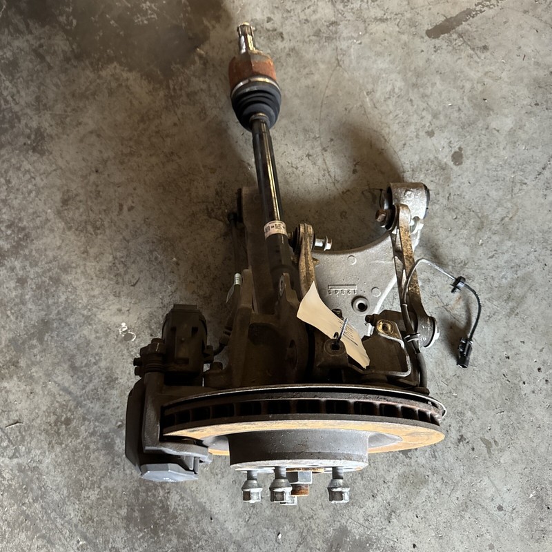 2016-20 Tesla S Rear Right Spindle Knuckle Hub Control Axle suspension 1328 S12