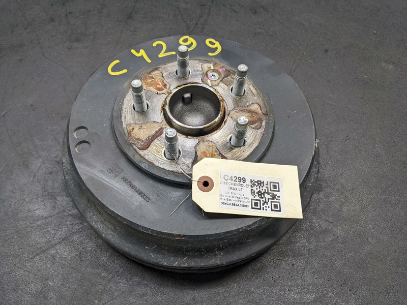 Rear Right Drum Brake w/ Hub 2018 Chevrolet Trax 13593158 95224012 2015 - 2021