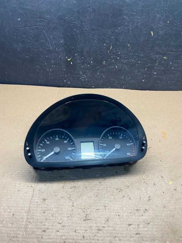 2006 to 2009 Sprinter 2500 3500 Instrument Speedometer Gauge Cluster Q9752 DG