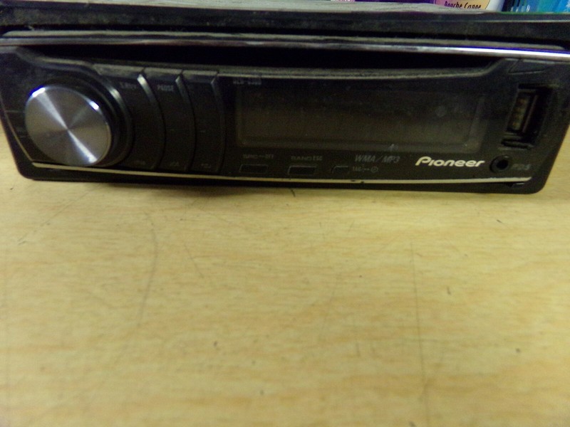 Pioneer DEH-63UB Radio CD WMA MP3 Player *FREE SHIPPING*