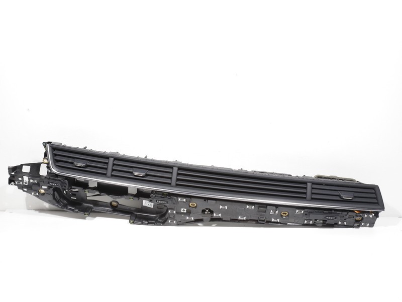 2017-2019 Audi Q7 4M Front Dash Instrument Panel Center HVACAir Vent Trim OEM