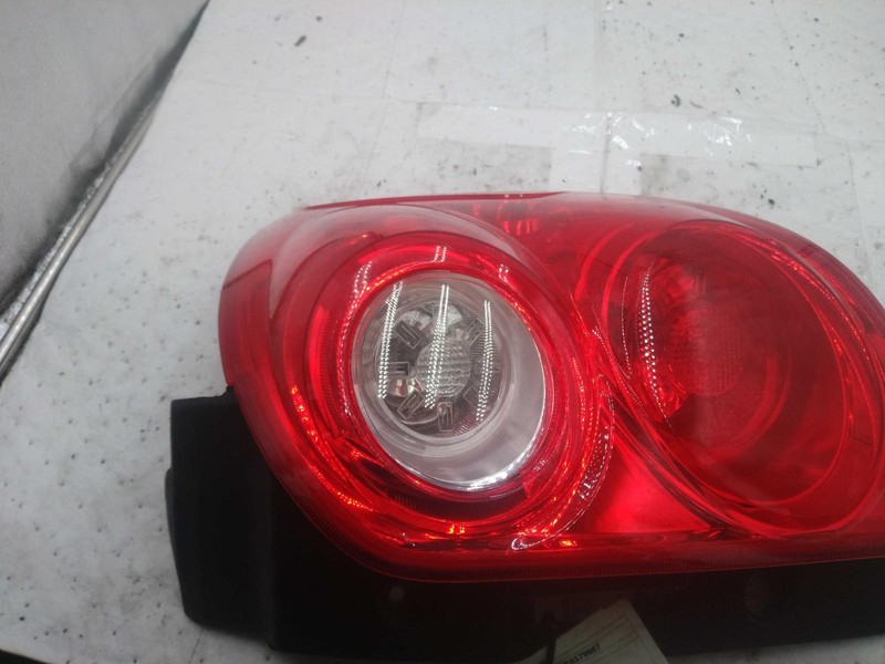 2014 Chevrolet Equinox Right Tail Light Assembly Grey OEM 64926 115K Miles