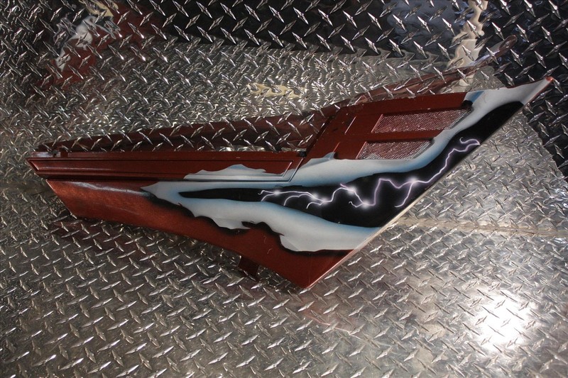 84 YAMAHA FJ 1 RIGHT MID COVER PANEL FAIRING PLASTIC BODY PANEL 1100