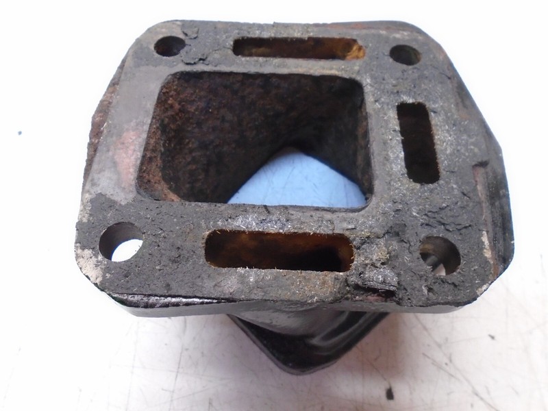 Y2 MerCruiser 95863 Exhaust Riser Adapter