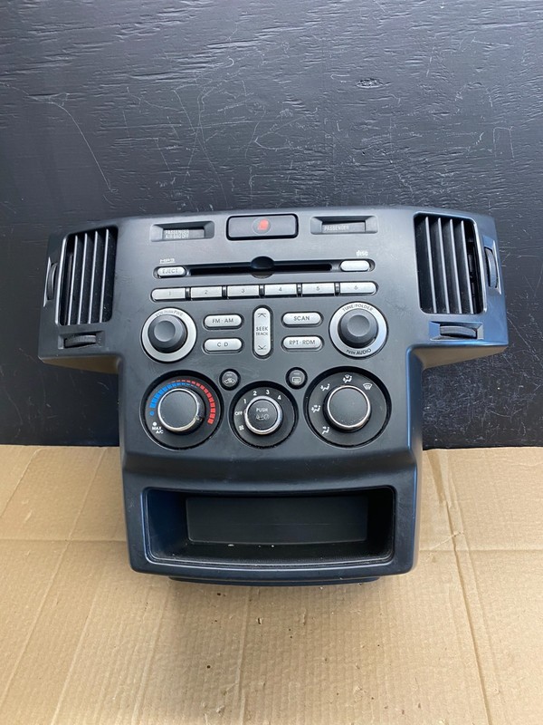 2006 2011 Mitsubishi Endeavor A/C Heater Climate Control Unit Switch AC9365