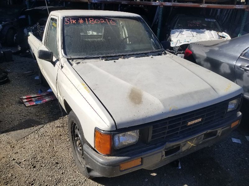 86 87 88 TOYOTA PICKUP REAR AXLE 3.58 RATIO SINGLE REAR WHEEL 1/2 TON 2WD