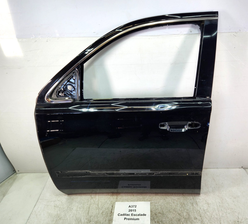 ✅ 15-20 OEM Cadillac Escalade Front Left Driver Door Shell Panel Black*