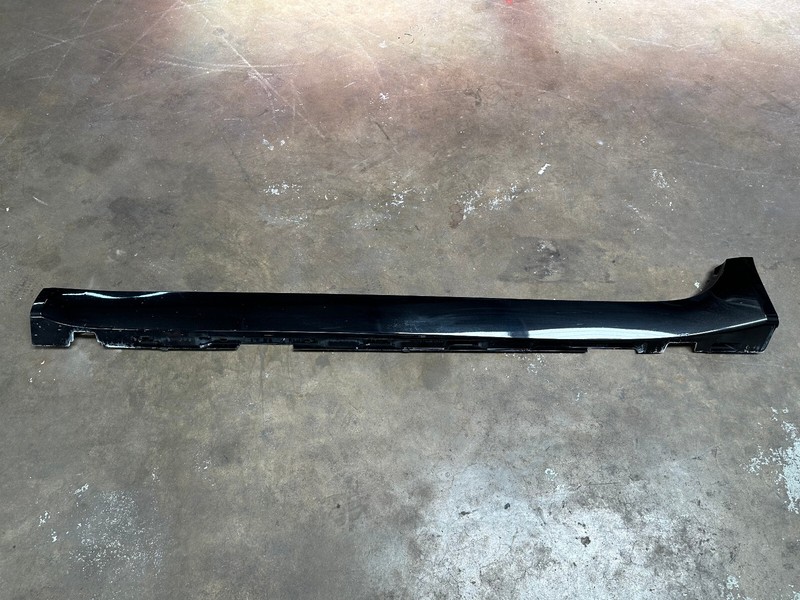 10-12 JAGUAR XF X250 LEFT DRIVER SIDE SKIRT ROCKER PANEL MOLDING Black OEM
