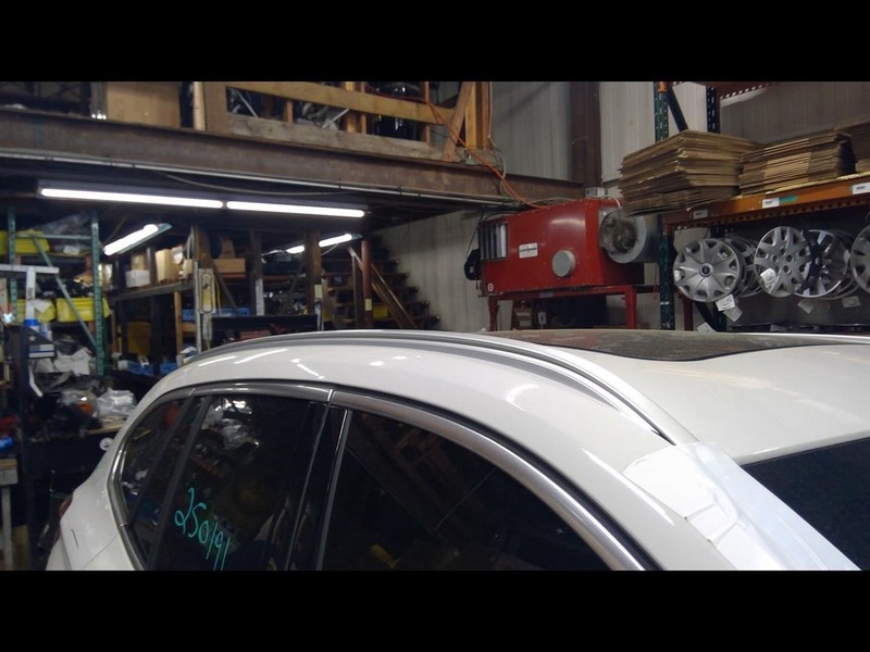 2016-2021 X1 Right Luggage Rack 1599476