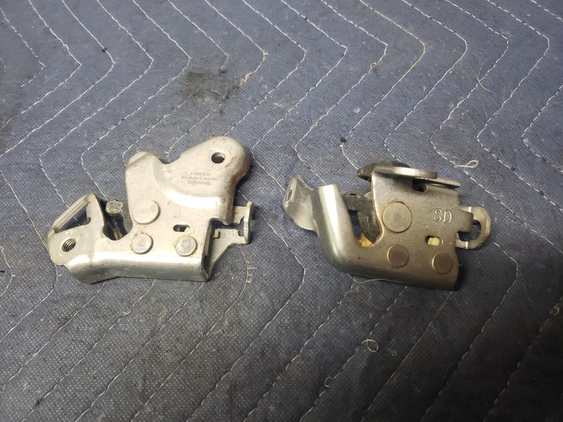 94-14 Ford E-250 Rear Side Hinged Door Latches OEM