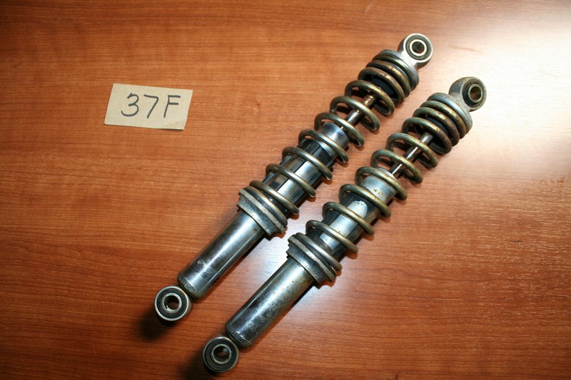 1978 Honda CM 185T 200T Twinstar Rear Suspension Shock Absorbers OEM 78 C