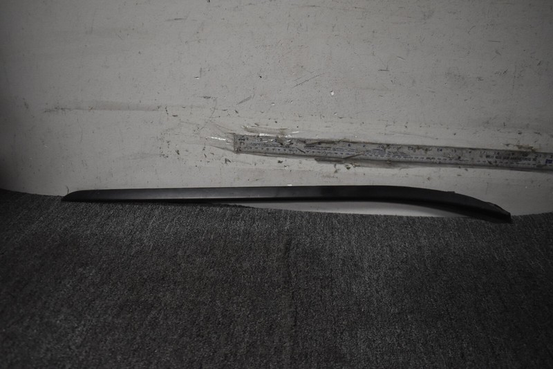 BMW X1 WINDOW DRIP MOLDING FACTORY OEM