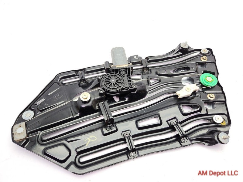 2004 BMW 330ci 325ci E46 Convertible Rear Right Quarter Glass Regulator w Motor