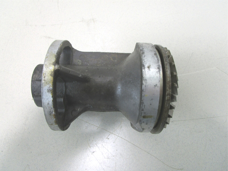 818763A10 Bearing Carrier & Reverse Gear Mercury Mercruiser Alpha 824109A1