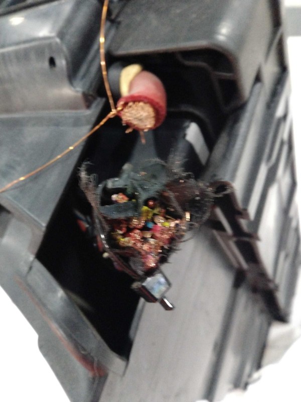 Used Fuse Box Engine fits: 2015 Chevrolet Cruze 1.4L AT keyless entry w/o extend