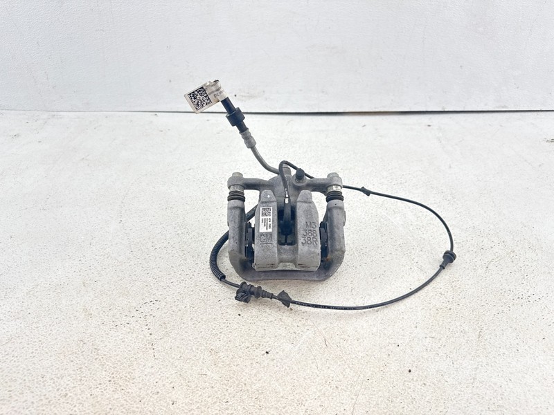 2020 - 2025 Buick Encore GX Rear Right Passenger Side Brake Caliper OEM