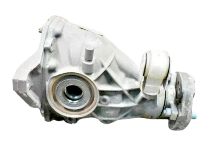 08-16 Mercedes W207 E350 E400 C350 Rear Differential Diff Axle Carrier 2.82 OEM