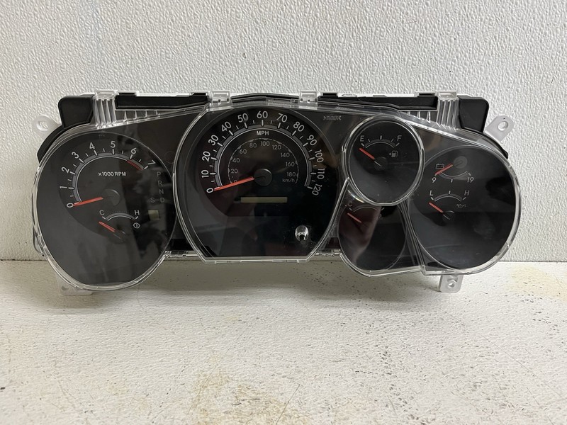 2015-2017 Toyota Sequoia Speedometer Gauge Cluster 83800-0CP90 Panel 156k Oem